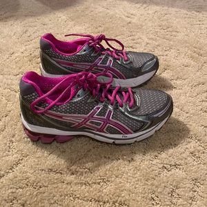 ASICS Gel GT 2170 - women’s size 6.5